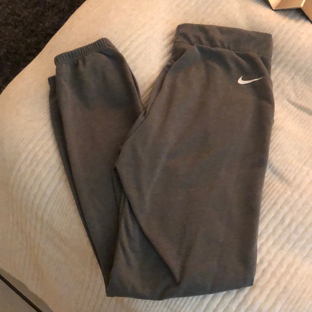 Nike joggers dri fit